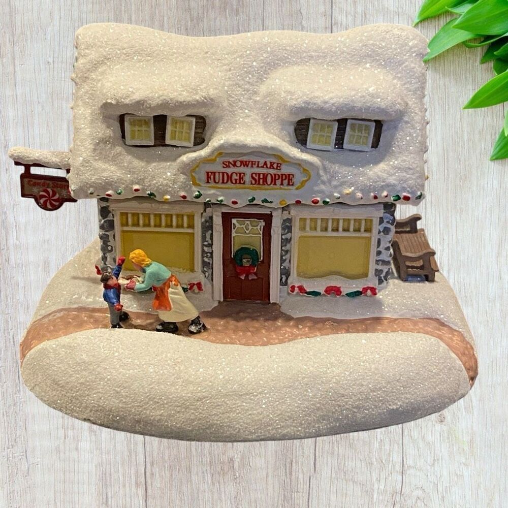 2022 Thomas Kinkade Sweet Shoppe Christmas Collectible - Light Up Holiday Keepsa